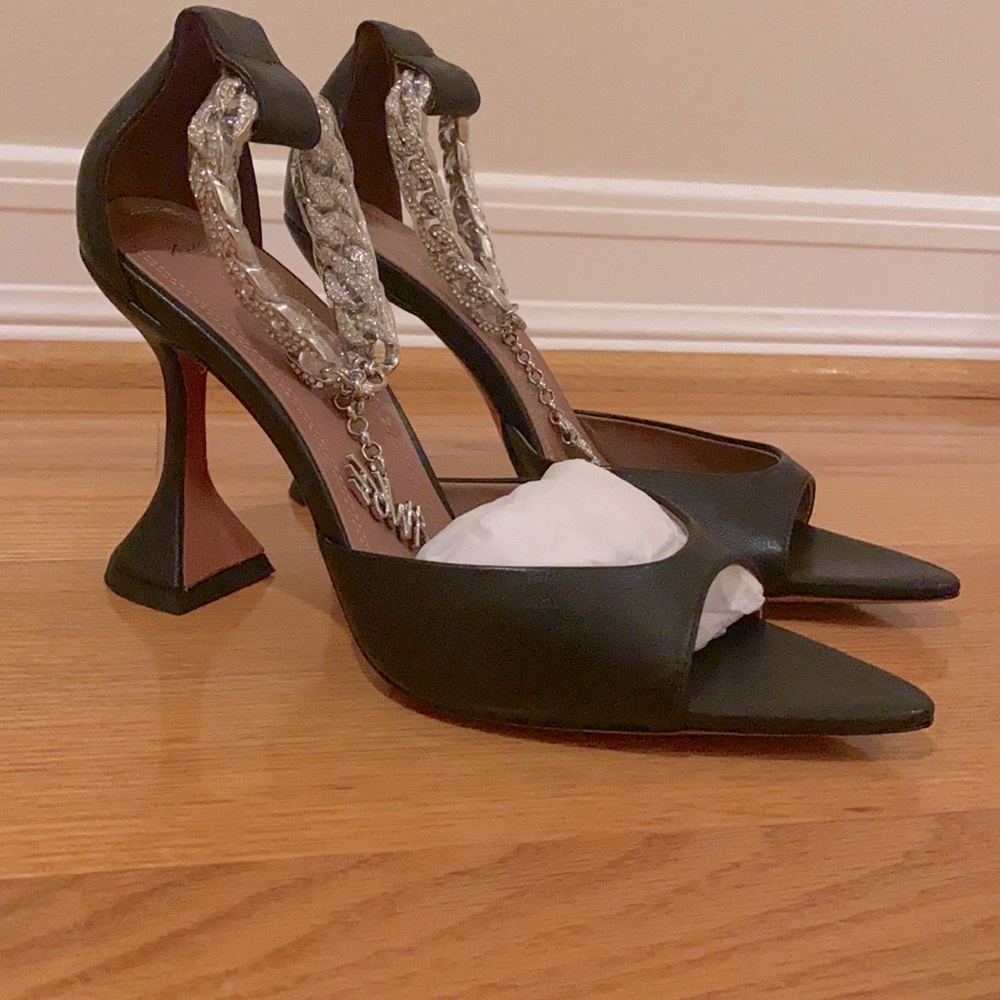 Amina Heel. Amina style. Black Leather Heel. Ankle Strap. Thick Heel